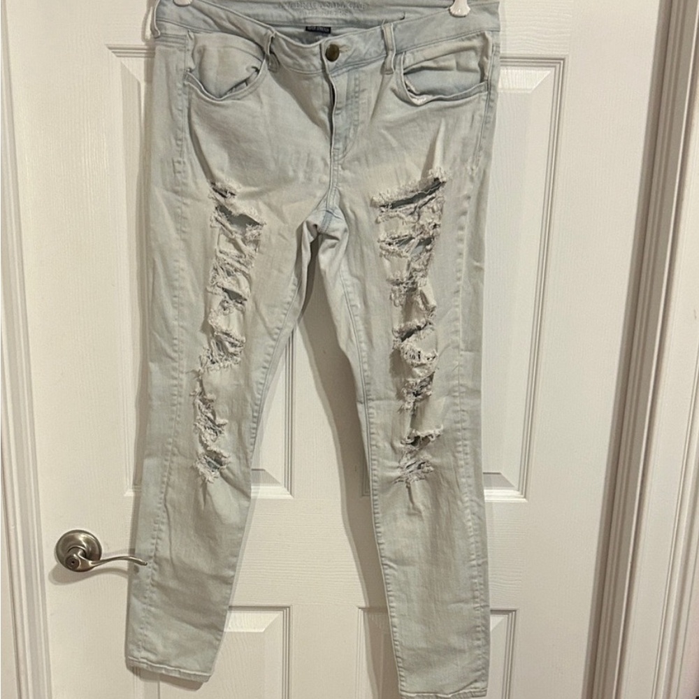 American Eagle Outfitters Light Distressed Jeans